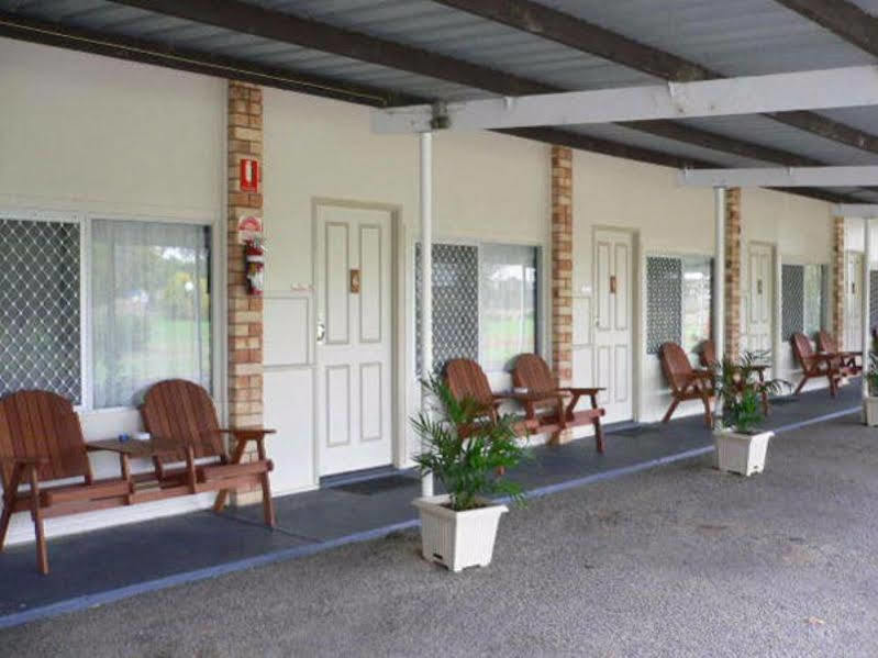 Chinchilla Motel Exteriör bild